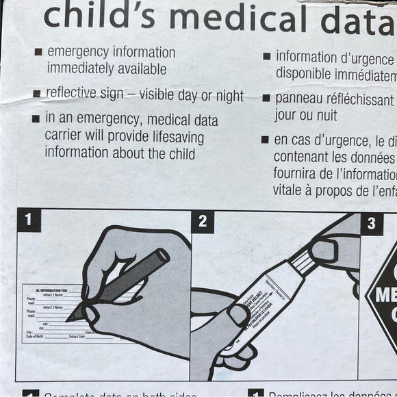 KidCo Child's Medical Data Carrier for your Car in case of accident/emergency - Picture 3 of 10